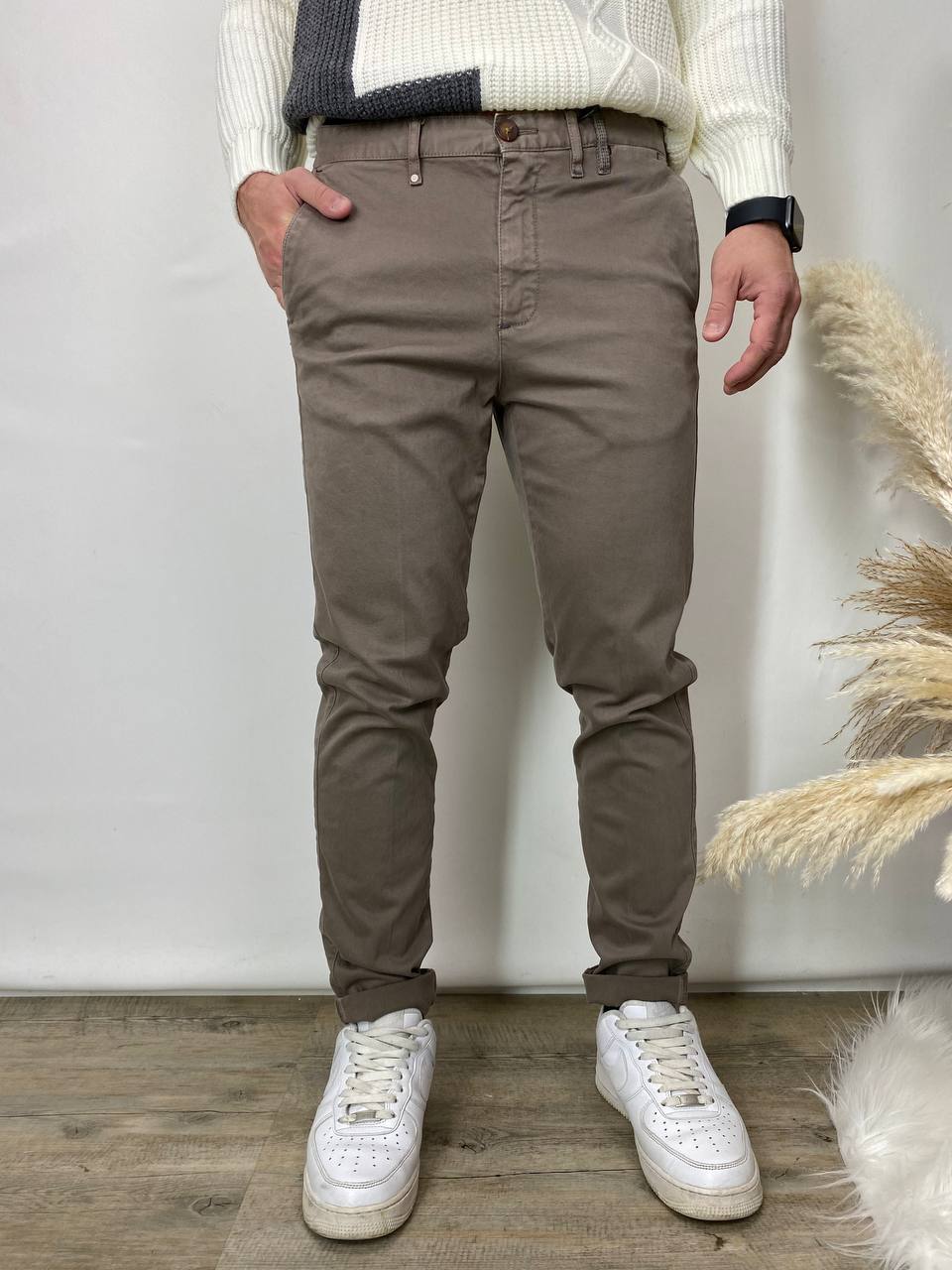pantaloni-chino-571eoi-1.jpg